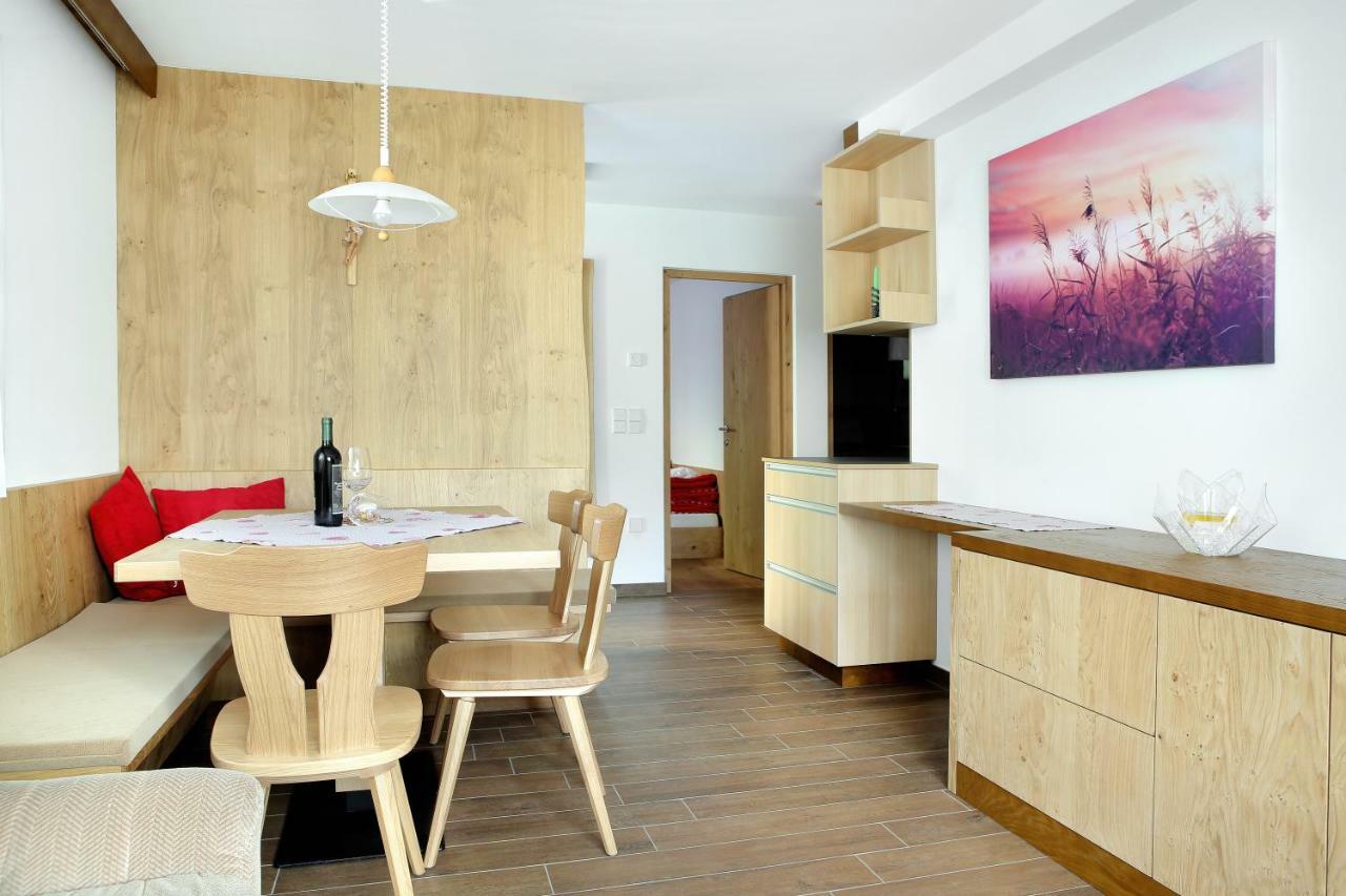 אורטיסיי Apartment Kristyn מראה חיצוני תמונה